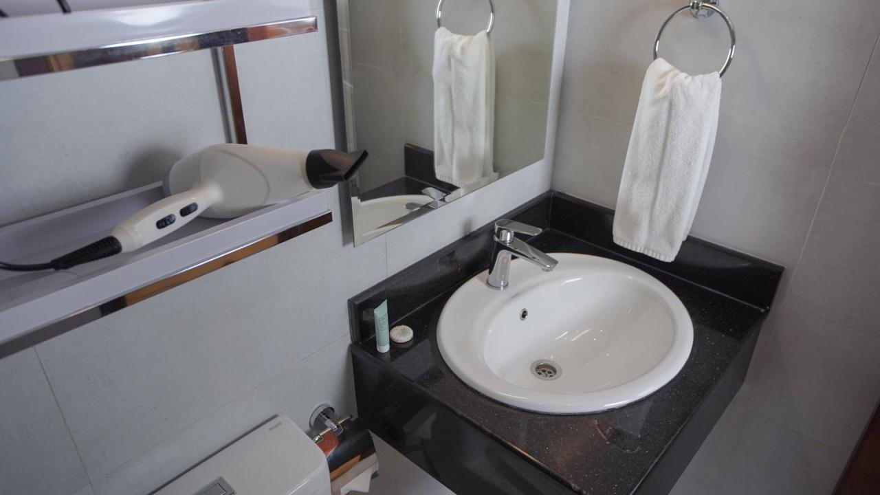 塞拉莱Anisa Residential Complex公寓 外观 照片